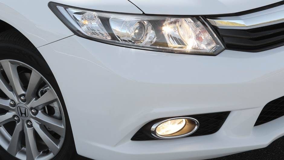Os preços da linha 2014 variam entre R$ 66.690 (LXS 1.8 manual) e R$ 83.890 (EXR 2.0 automático) | <a href="https://beta-develop.quatrorodas.abril.com.br/noticias/fabricantes/honda-civic-2014-ganha-motor-2-0-730338.shtml" rel="migration">Leia mais</a> Os preços da linha 2014 variam entre R$ 66.690 (LXS 1.8 manual) e R$ 83.890 (EXR 2.0 automático) | <a href="https://beta-develop.quatrorodas.abril.com.br/noticias/fabricantes/honda-civic-2014-ganha-motor-2-0-730338.shtml" rel="migration">Leia mais</a>