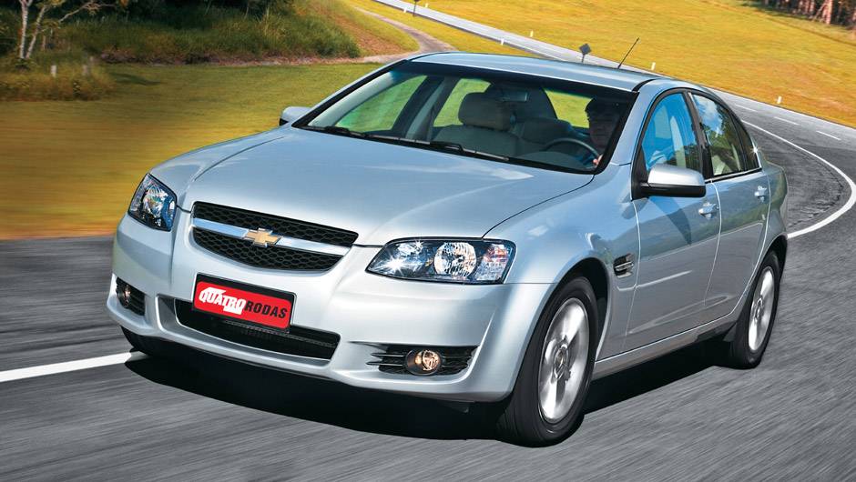 Chevrolet Omega Fittipaldi: al&eacute;m de uma edi&ccedil;&atilde;o especial do Monza, o bicampe&atilde;o mundial de F-1 Emerson Fittipaldi emprestou seu sobrenome a uma vers&atilde;o do Omega lan&ccedil;ada em 2011