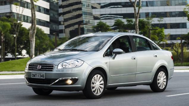 Com uma leve reestilização, o Linea 2015 chega às concessionárias Fiat | <a href="https://beta-develop.quatrorodas.abril.com.br/noticias/fabricantes/reestilizado-linea-chega-r-55-850-778473.shtml" rel="migration">Leia mais</a> | <a href="https://beta-develop.quatrorodas.abril.com.br/carros/impresso" rel="migration"></a> Com uma leve reestilização, o Linea 2015 chega às concessionárias Fiat | <a href="https://beta-develop.quatrorodas.abril.com.br/noticias/fabricantes/reestilizado-linea-chega-r-55-850-778473.shtml" rel="migration">Leia mais</a> | <a href="https://beta-develop.quatrorodas.abril.com.br/carros/impresso" rel="migration"></a>