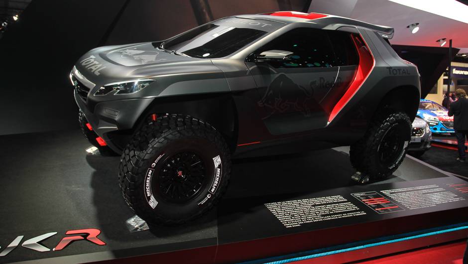 Peugeot 2008 DKR | <a href="https://beta-develop.quatrorodas.abril.com.br/galerias/saloes/paris/2014/direto-salao-paris-parte-2-803962.shtml" rel="migration">Veja mais: direto de Paris - Parte 2</a>