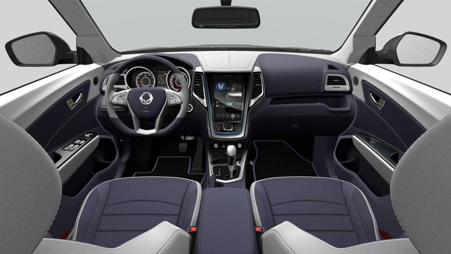 Tela central do sistema de entretenimento é o destaque do interior | <a href="https://beta-develop.quatrorodas.abril.com.br/noticias/saloes/paris-2014/ssangyong-lanca-suv-salao-paris-799528.shtml" rel="migration">Leia mais</a>