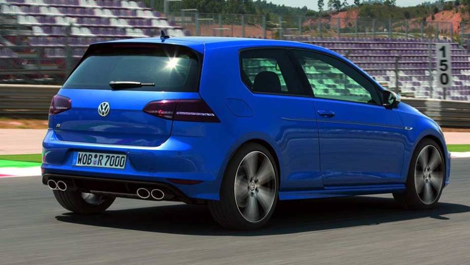 Com 300 cv, o novo Golf R tem 30 cv a mais que seu antecessor | <a href="https://beta-develop.quatrorodas.abril.com.br/saloes/frankfurt/2013/volkswagen-golf-r-752207.shtml" rel="migration">Leia mais</a>