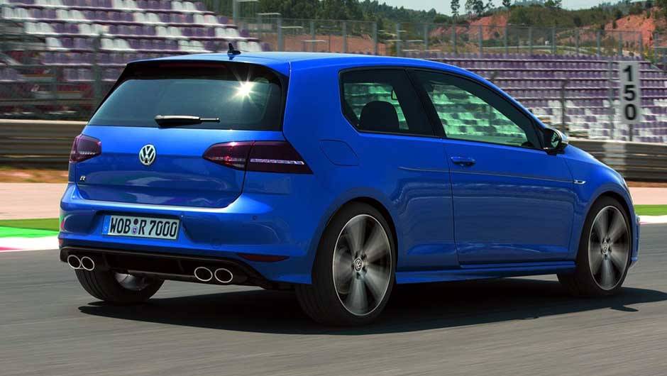 Com 300 cv, o novo Golf R tem 30 cv a mais que seu antecessor | <a href="https://beta-develop.quatrorodas.abril.com.br/saloes/frankfurt/2013/volkswagen-golf-r-752207.shtml" rel="migration">Leia mais</a>