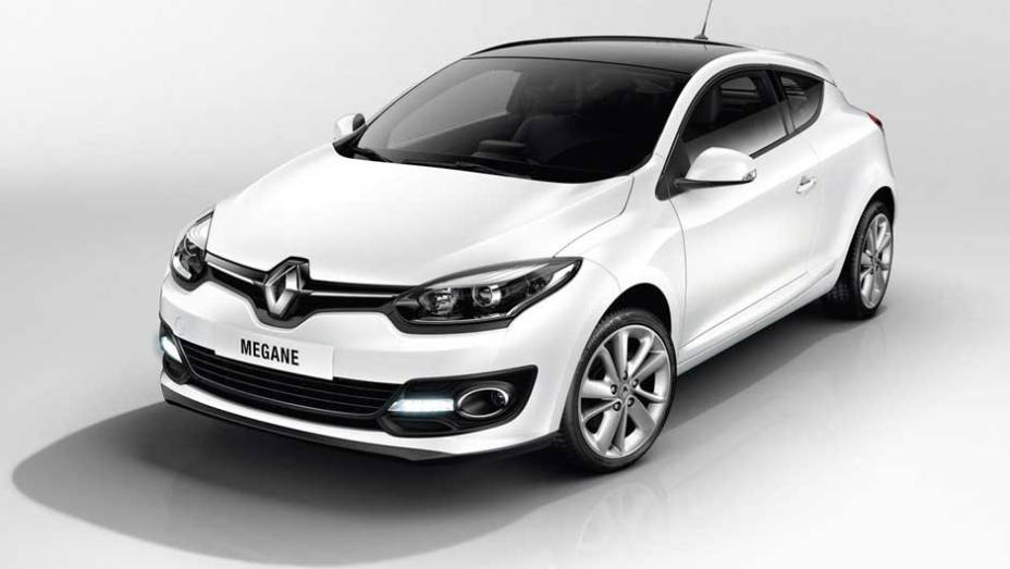 Uma das novidades da Renault é a reestilização da linha Mégane | <a href="https://beta-develop.quatrorodas.abril.com.br/saloes/frankfurt/2013/renault-megane-752675.shtml" rel="migration">Leia mais</a>