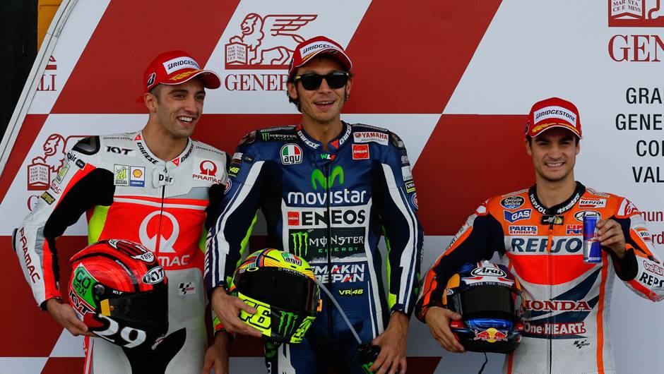 Valentino Rossi larga na pole do GP de Valência. | <a href="https://beta-develop.quatrorodas.abril.com.br/moto/noticias/motogp-rossi-pole-ultima-corrida-ano-810756.shtml" rel="migration">Leia mais</a> Valentino Rossi larga na pole do GP de Valência. | <a href="https://beta-develop.quatrorodas.abril.com.br/moto/noticias/motogp-rossi-pole-ultima-corrida-ano-810756.shtml" rel="migration">Leia mais</a>