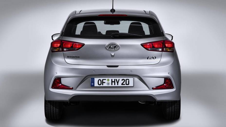 As lanternas tamb&eacute;m s&atilde;o in&eacute;ditas, deixando o modelo com uma cara de Volkswagen