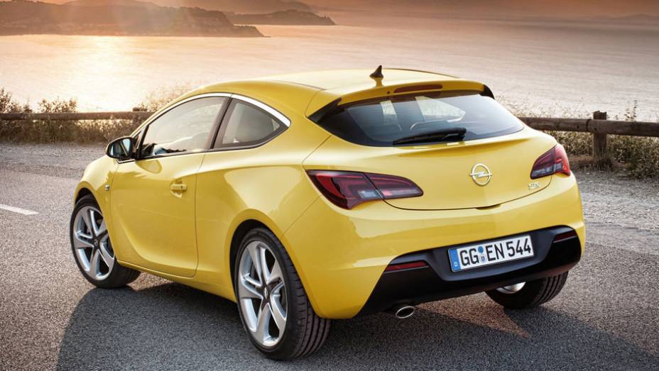 Vers&atilde;o baseada no Astra europeu ter&aacute; quatro op&ccedil;&otilde;es de motoriza&ccedil;&atilde;o