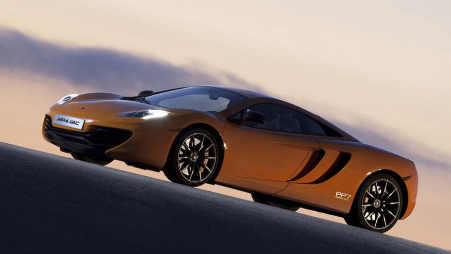 A nova máquina da empresa inglesa leva a tecnologia das pistas para as ruas A nova máquina da empresa inglesa leva a tecnologia das pistas para as ruas