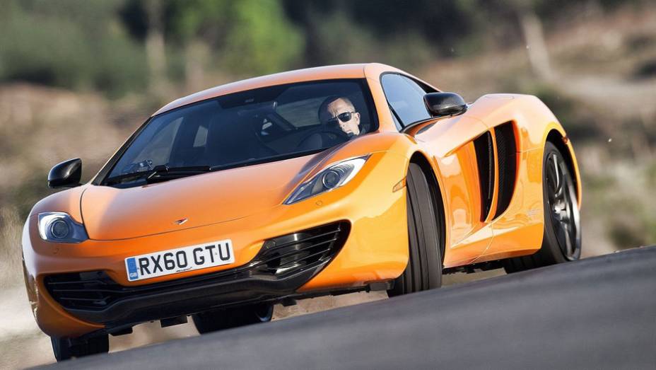 A nova máquina da empresa inglesa leva a tecnologia das pistas para as ruas A nova máquina da empresa inglesa leva a tecnologia das pistas para as ruas