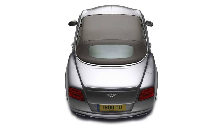 Nova geração vai estar no Salão de Frankfurt | <a href="https://beta-develop.quatrorodas.abril.com.br/carros/lancamentos/bentley-continental-gtc-637536.shtml" rel="migration">Leia mais</a> Nova geração vai estar no Salão de Frankfurt | <a href="https://beta-develop.quatrorodas.abril.com.br/carros/lancamentos/bentley-continental-gtc-637536.shtml" rel="migration">Leia mais</a>