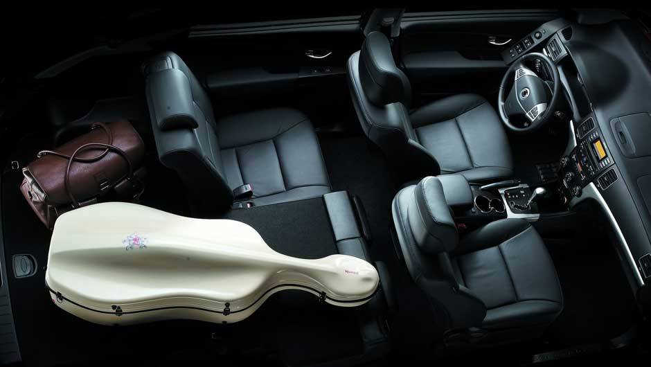 S&atilde;o oferecidas as transmiss&otilde;es manual de cinco marchas e autom&aacute;tica de seis velocidades | <a href="https://beta-develop.quatrorodas.abril.com.br/carros/lancamentos/ssangyong-korando-637990.shtml" rel="migration">Leia mais</a>