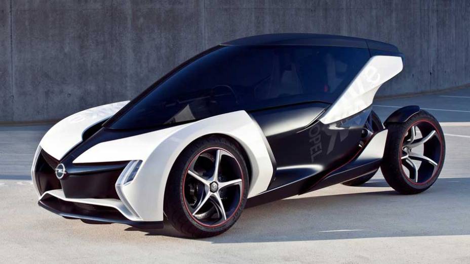 Compacto de dois lugares &eacute; uma das estrelas da Opel na Alemanha