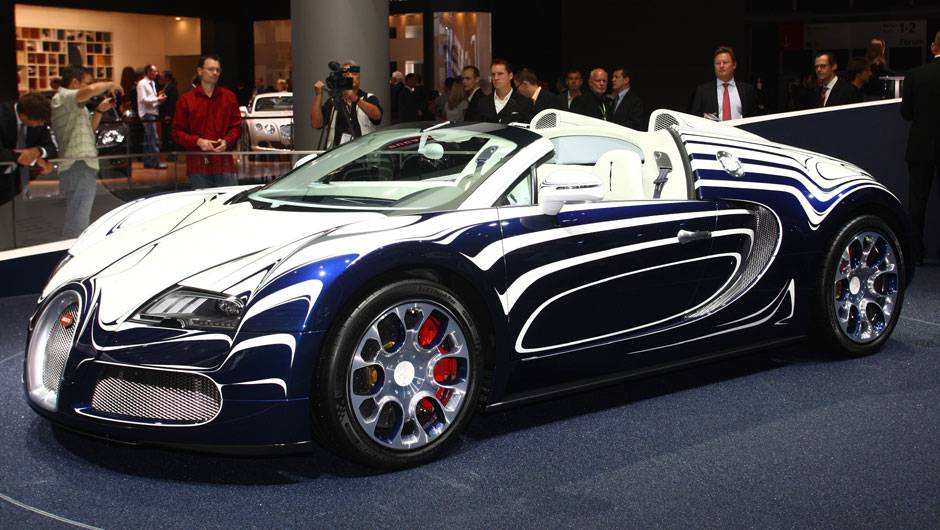 Estande da Bugatti no Salão de Frankfurt 2011