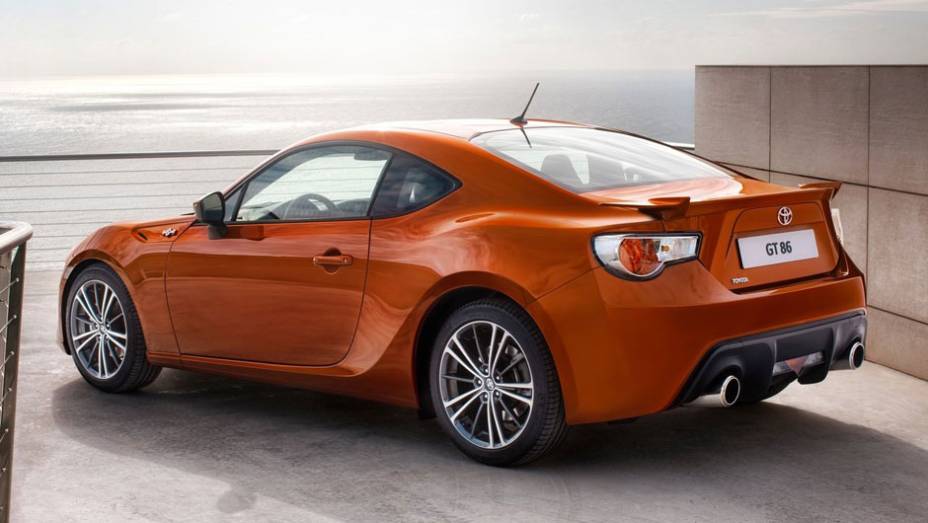 A Toyota garante que o GT 86 será um legítimo esportivo | <a href="https://beta-develop.quatrorodas.abril.com.br/noticias/toyota-mostra-detalhes-gt-86-308379_p.shtml" rel="migration">Leia mais</a>