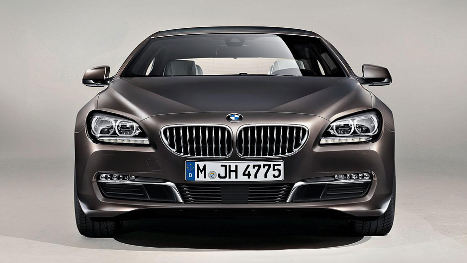 Olha a grade em formato de duplo rim a&iacute;... | <a href="https://beta-develop.quatrorodas.abril.com.br/saloes/genebra/2012/bmw-serie-g-gran-coupe-678484.shtml" rel="migration">Leia mais</a>
