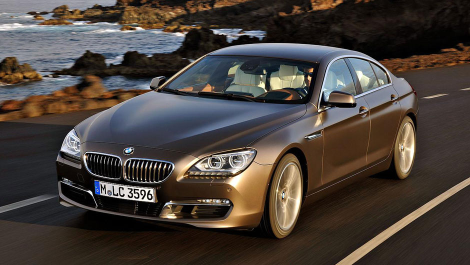Inicialmente, a novidade ter&aacute; tr&ecirc;s op&ccedil;&otilde;es de motoriza&ccedil;&atilde;o | <a href="https://beta-develop.quatrorodas.abril.com.br/saloes/genebra/2012/bmw-serie-g-gran-coupe-678484.shtml" rel="migration">Leia mais</a>