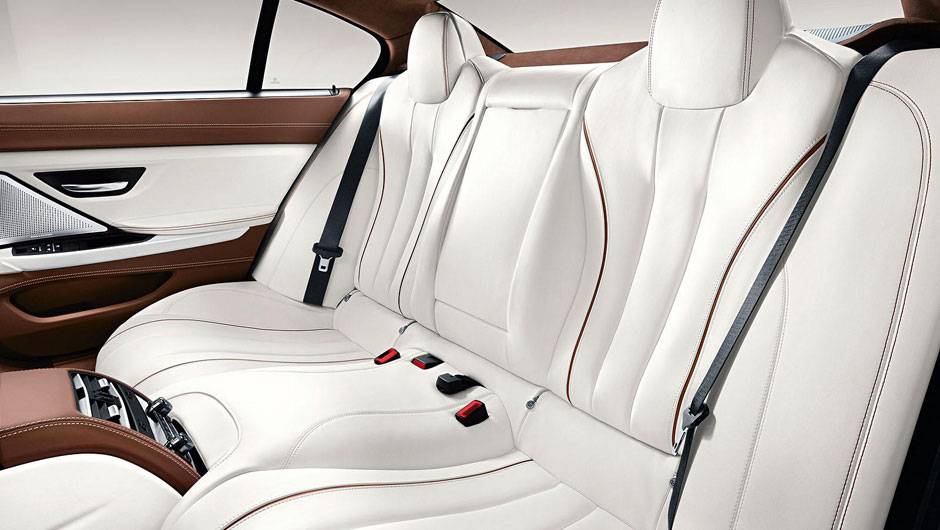 O Série 6 Gran Coupe é grande, mas leva só quatro pessoas. Com muito conforto, claro | <a href="https://beta-develop.quatrorodas.abril.com.br/saloes/genebra/2012/bmw-serie-g-gran-coupe-678484.shtml" rel="migration">Leia mais</a> O Série 6 Gran Coupe é grande, mas leva só quatro pessoas. Com muito conforto, claro | <a href="https://beta-develop.quatrorodas.abril.com.br/saloes/genebra/2012/bmw-serie-g-gran-coupe-678484.shtml" rel="migration">Leia mais</a>