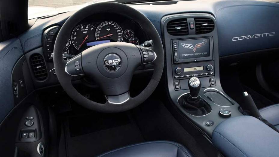 Interior do modelo ter&aacute; revestimentos em fibra de carbono