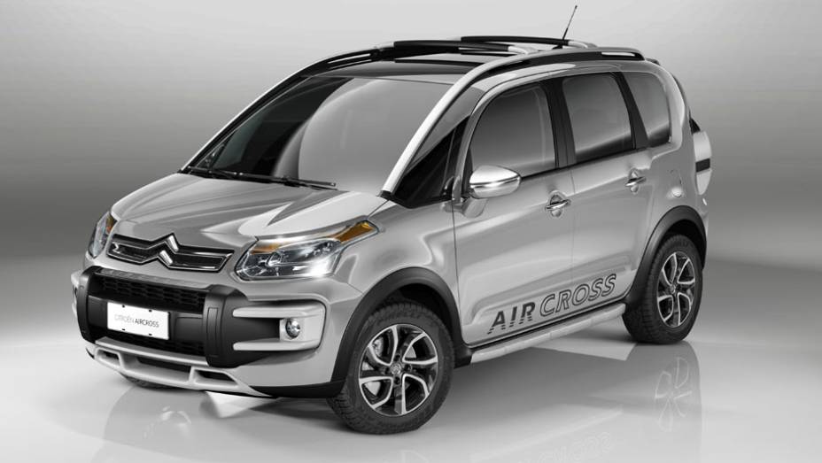 Modelo é a versão aventureira do hatch C3 | <a href="https://beta-develop.quatrorodas.abril.com.br/carros/lancamentos/citroen-aircross-591224.shtml" rel="migration">Leia mais</a>
