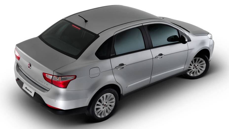 O Grand Siena faz jus ao nome: ele est&aacute; maior que a gera&ccedil;&atilde;o anterior | <a href="https://beta-develop.quatrorodas.abril.com.br/carros/lancamentos/fiat-grand-siena-680146.shtml" rel="migration">Leia mais</a>