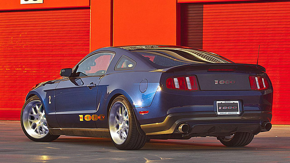 Na op&ccedil;&atilde;o preparada para as pistas, o superesportivo desenvolve 1.100 cv | <a href="https://beta-develop.quatrorodas.abril.com.br/saloes/nova-york/2012/ford-shelby-1000-680842.shtml" rel="migration">Leia mais</a>