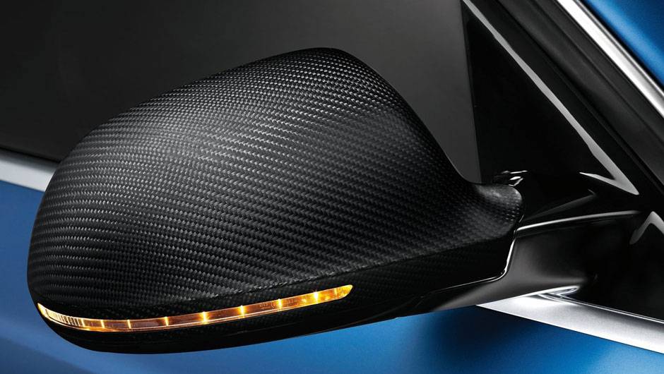 Os retrovisores ficaram bem diferentes com o visual de fibra de carbono | <a href="https://beta-develop.quatrorodas.abril.com.br/saloes/pequim/2012/audi-rs-q3-concept-682486.shtml" rel="migration">Leia mais</a> Os retrovisores ficaram bem diferentes com o visual de fibra de carbono | <a href="https://beta-develop.quatrorodas.abril.com.br/saloes/pequim/2012/audi-rs-q3-concept-682486.shtml" rel="migration">Leia mais</a>
