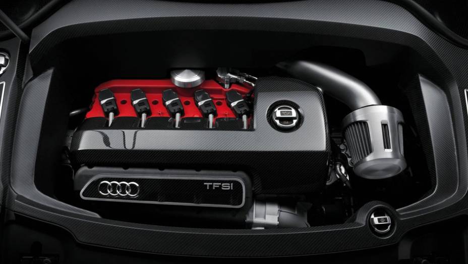 O responsável por movimentar o RS Q3 é o motor 2.5 TFSI de 360 cv | <a href="https://beta-develop.quatrorodas.abril.com.br/saloes/pequim/2012/audi-rs-q3-concept-682486.shtml" rel="migration">Leia mais</a> O responsável por movimentar o RS Q3 é o motor 2.5 TFSI de 360 cv | <a href="https://beta-develop.quatrorodas.abril.com.br/saloes/pequim/2012/audi-rs-q3-concept-682486.shtml" rel="migration">Leia mais</a>