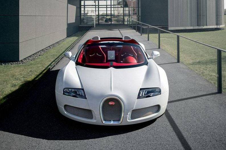 Veyron Wei Long