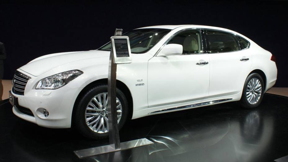 Infiniti M35hL | <a href="https://beta-develop.quatrorodas.abril.com.br/saloes/pequim/2012/infiniti-m35hl-682861.shtml" rel="migration">Leia mais</a>