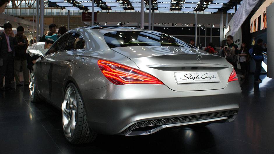 Mercedes-Benz Concept Style Coup&eacute; | <a href="https://beta-develop.quatrorodas.abril.com.br/galerias/saloes/pequim/2012/csc-682392.shtml" rel="migration">Veja mais fotos</a>