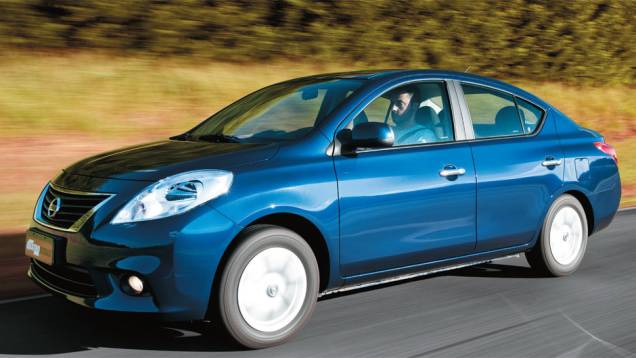 Design do Versa divide opinião dos leitores | <a href="https://beta-develop.quatrorodas.abril.com.br/carros/comparativos/chevrolet-cobalt-x-fiat-grand-siena-x-nissan-versa-687466.shtml" target="_blank" rel="migration">Leia mais</a> Design do Versa divide opinião dos leitores | <a href="https://beta-develop.quatrorodas.abril.com.br/carros/comparativos/chevrolet-cobalt-x-fiat-grand-siena-x-nissan-versa-687466.shtml" target="_blank" rel="migration">Leia mais</a>