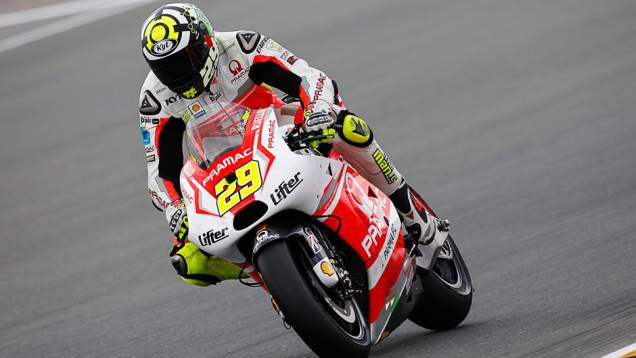Andrea Iannone | <a href="https://beta-develop.quatrorodas.abril.com.br/moto/noticias/motogp-sete-vezes-marquez-790790.shtml" rel="migration">Leia mais</a> Andrea Iannone | <a href="https://beta-develop.quatrorodas.abril.com.br/moto/noticias/motogp-sete-vezes-marquez-790790.shtml" rel="migration">Leia mais</a>