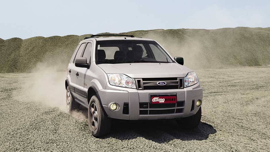 No final de 2007, a Ford realizou sua primeira reestiliza&ccedil;&atilde;o: na frente, mudaram far&oacute;is, grade e para-choque