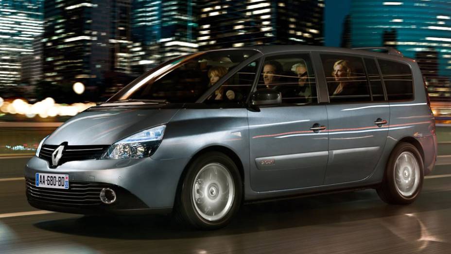 Uma delas é 2.0 dCi (diesel), com configurações de 128, 148 ou 173 cavalos de potência. | <a href="%20https://beta-develop.quatrorodas.abril.com.br/saloes/paris/2012/renault-espace-703296.shtml" rel="migration">Leia mais</a> Uma delas é 2.0 dCi (diesel), com configurações de 128, 148 ou 173 cavalos de potência. | <a href="%20https://beta-develop.quatrorodas.abril.com.br/saloes/paris/2012/renault-espace-703296.shtml" rel="migration">Leia mais</a>