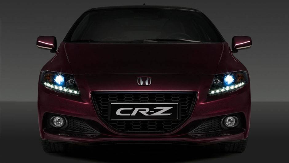 Grade foi redesenhada | <a href="https://beta-develop.quatrorodas.abril.com.br/saloes/paris/2012/honda-cr-z-703324.shtml" rel="migration">Leia mais</a> Grade foi redesenhada | <a href="https://beta-develop.quatrorodas.abril.com.br/saloes/paris/2012/honda-cr-z-703324.shtml" rel="migration">Leia mais</a>