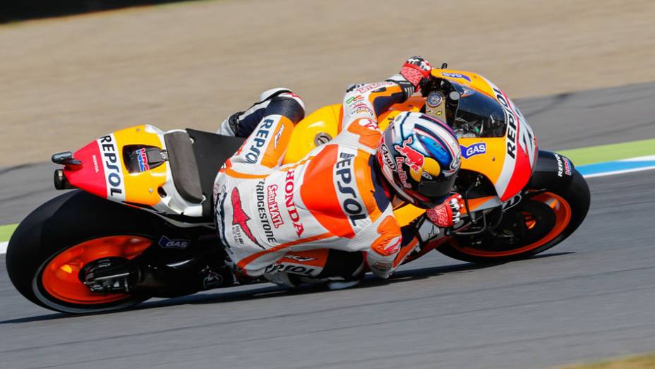 Pedrosa terminou em quarto. | <a href="https://beta-develop.quatrorodas.abril.com.br/moto/noticias/ultrapassagem-final-bicampeonato-marc-marquez-805642.shtml" rel="migration">Leia mais</a>