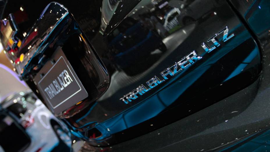 Chevrolet Blazer | <a href="https://beta-develop.quatrorodas.abril.com.br/salao-do-automovel/2012/carros/s10-grand-blazer-704027.shtml" rel="migration">Leia mais</a>