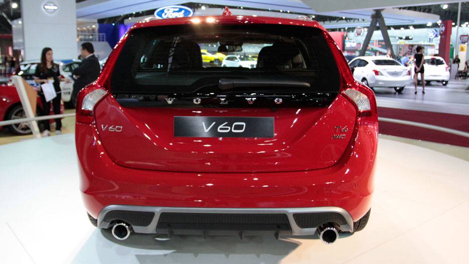 Os pre&ccedil;os variam de R$ 130 900 a R$ 199 900| <a href="https://beta-develop.quatrorodas.abril.com.br/salao-do-automovel/2012/carros/v60-709515.shtml" rel="migration">Leia mais</a>