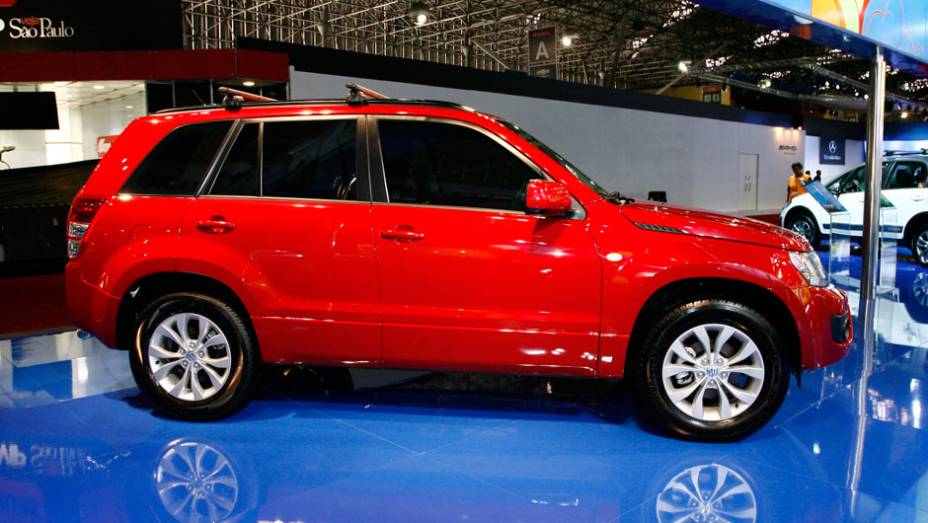 O modelo vem com poucas novidades em relação à versão anterior | <a href="https://beta-develop.quatrorodas.abril.com.br/salao-do-automovel/2012/carros/grand-vitara-703984.shtml" rel="migration">Leia mais</a>