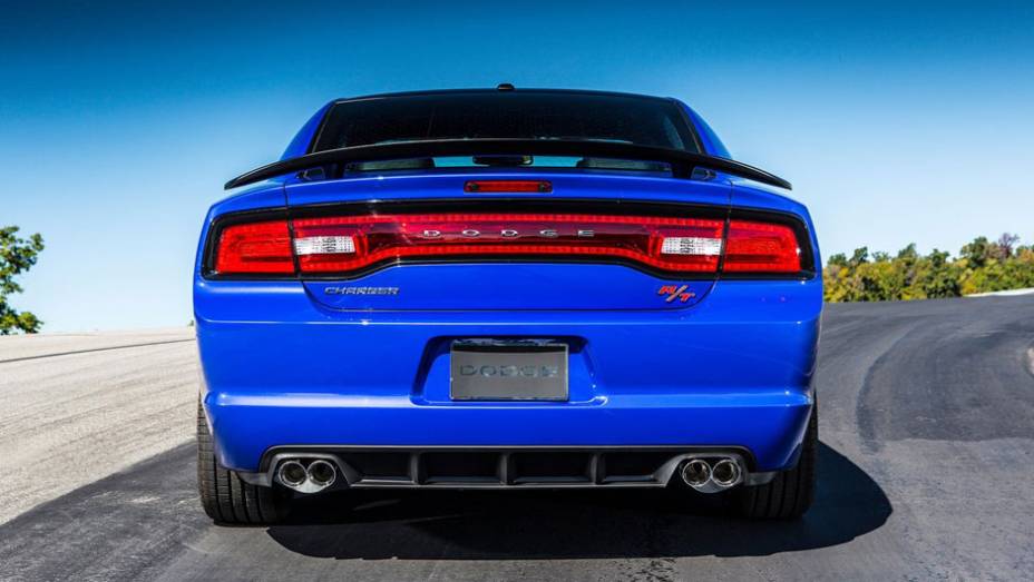 Apenas 2.500 unidades serão colocadas à venda | <a href="https://beta-develop.quatrorodas.abril.com.br/saloes/los-angeles/2012/dodge-charger-daytona-724025.shtml" rel="migration">Leia mais</a> Apenas 2.500 unidades serão colocadas à venda | <a href="https://beta-develop.quatrorodas.abril.com.br/saloes/los-angeles/2012/dodge-charger-daytona-724025.shtml" rel="migration">Leia mais</a>