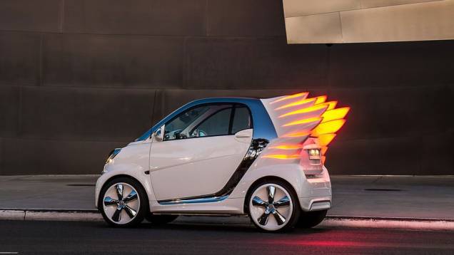 Debaixo do capô, o ForJeremy tem motor elétrico de 74 cavalos de potência | <a href="https://beta-develop.quatrorodas.abril.com.br/saloes/los-angeles/2012/smart-forjeremy-concept-724531.shtml" rel="migration">Leia mais</a> Debaixo do capô, o ForJeremy tem motor elétrico de 74 cavalos de potência | <a href="https://beta-develop.quatrorodas.abril.com.br/saloes/los-angeles/2012/smart-forjeremy-concept-724531.shtml" rel="migration">Leia mais</a>