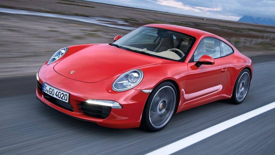 ...e o outro &eacute; o Porsche 911, ambos com 91%.