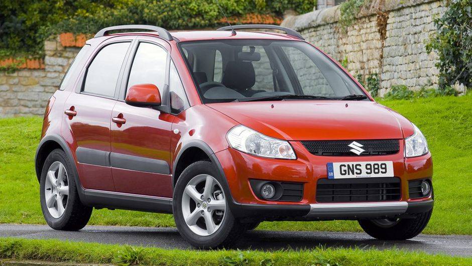Falemos agora sobre os menos queridos. Com apenas 52% de interessados em compr&aacute;-lo novamente, figuram o Suzuki SX4...
