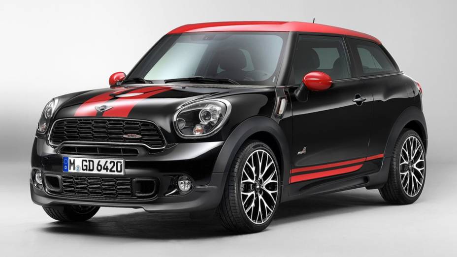 A MINI revelou imagens oficiais do Paceman John Cooper Works | <a href="https://beta-develop.quatrorodas.abril.com.br/saloes/detroit/2013/mini-paceman-jcw-730365.shtml" rel="migration">Leia mais</a>