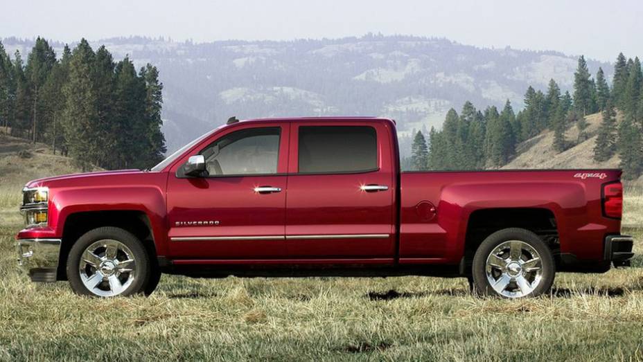 Segundo a GM, o isolamento ac&uacute;stico da cabine foi aprimorado | <a href="https://beta-develop.quatrorodas.abril.com.br/saloes/detroit/2013/chevrolet-silverado-730372.shtml" rel="migration">Leia mais</a>
