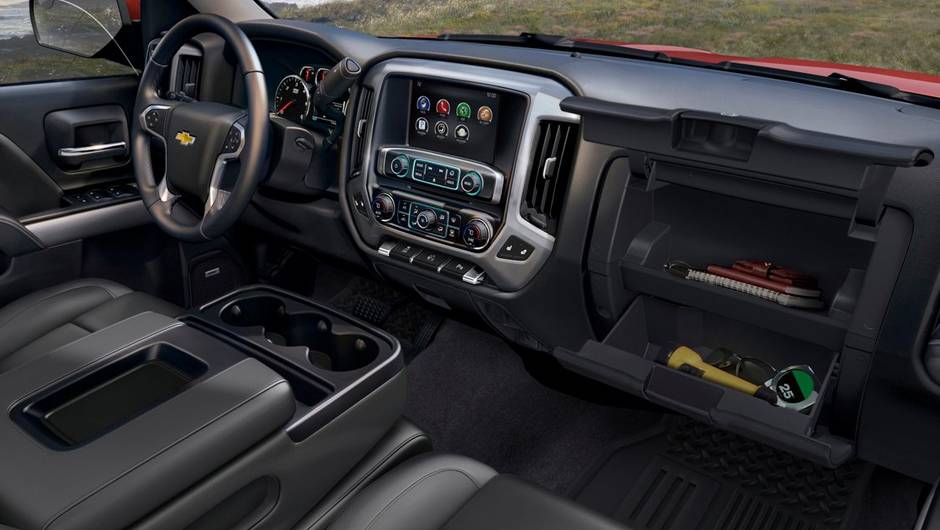 A tela de 8 polegadas com sistema IntelliLink é oferecida opcionalmente | <a href="https://beta-develop.quatrorodas.abril.com.br/saloes/detroit/2013/chevrolet-silverado-730372.shtml" rel="migration">Leia mais</a> A tela de 8 polegadas com sistema IntelliLink é oferecida opcionalmente | <a href="https://beta-develop.quatrorodas.abril.com.br/saloes/detroit/2013/chevrolet-silverado-730372.shtml" rel="migration">Leia mais</a>