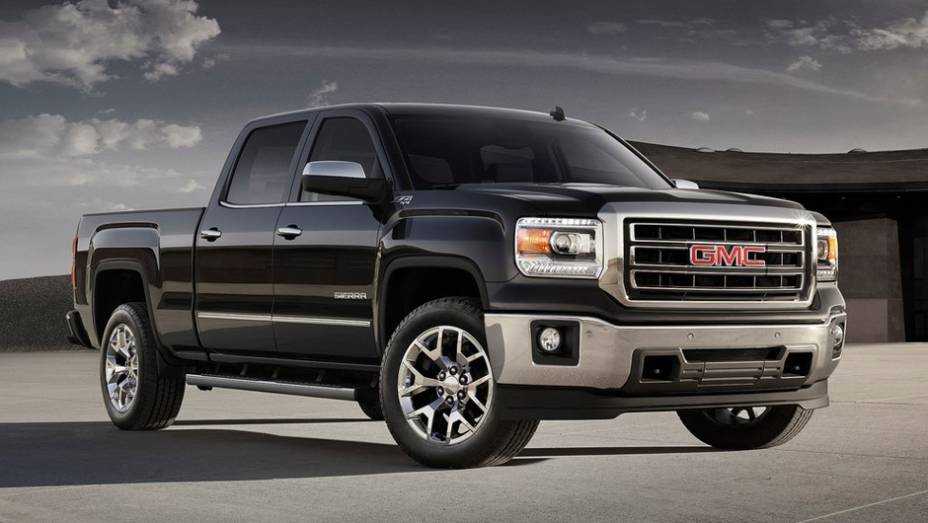 Tanto a Silverado quanto a GMC Sierra, clone da picape da GM, chegam no segundo trimestre de 2013 | <a href="https://beta-develop.quatrorodas.abril.com.br/saloes/detroit/2013/chevrolet-silverado-730372.shtml" rel="migration">Leia mais</a>