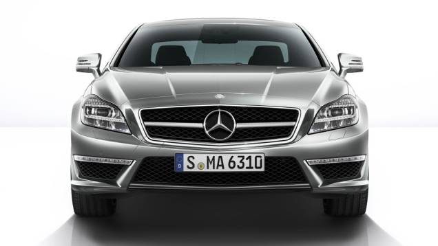 O cupê acelera de 0 a 100 km/h em 4.2 segundos | <a href="https://beta-develop.quatrorodas.abril.com.br/saloes/detroit/2013/mercedes-benz-cls-63-amg-730585.shtml" rel="migration">Leia mais</a> O cupê acelera de 0 a 100 km/h em 4.2 segundos | <a href="https://beta-develop.quatrorodas.abril.com.br/saloes/detroit/2013/mercedes-benz-cls-63-amg-730585.shtml" rel="migration">Leia mais</a>