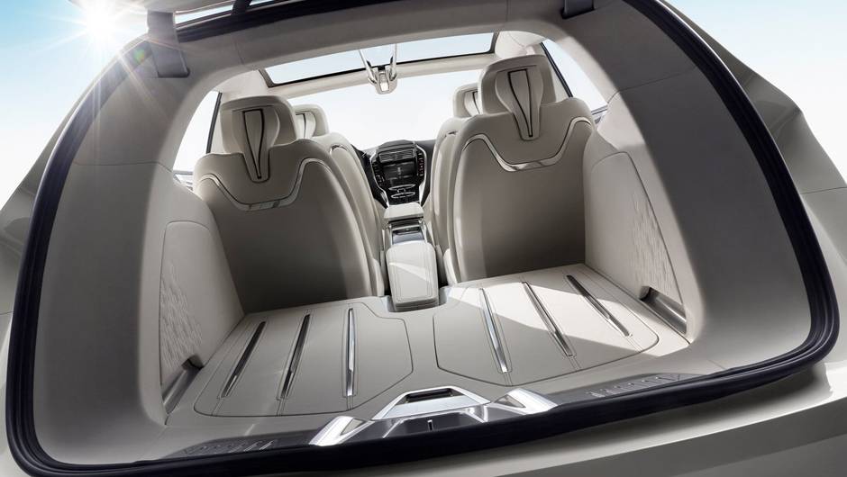 O MKC dever&aacute; ganhar uma vers&atilde;o de produ&ccedil;&atilde;o em breve | <a href="https://beta-develop.quatrorodas.abril.com.br/saloes/detroit/2013/lincoln-mkc-concept-730866.shtml" rel="migration">Leia mais</a>