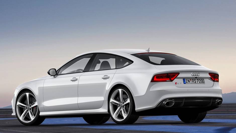 Em termos de desempenho, o RS7 Sportback acelera de 0 a 100 km/h em 3,9 segundos e alcan&ccedil;a a velocidade m&aacute;xima de 250 km/h | <a href="https://beta-develop.quatrorodas.abril.com.br/saloes/detroit/2013/audi-rs7-sportback-730961.shtml" rel="migration">Leia mais</a>